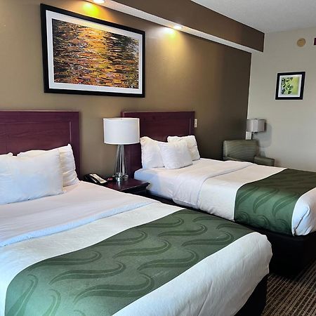 Quality Inn Palm Bay - Melbourne I-95 Bagian luar foto