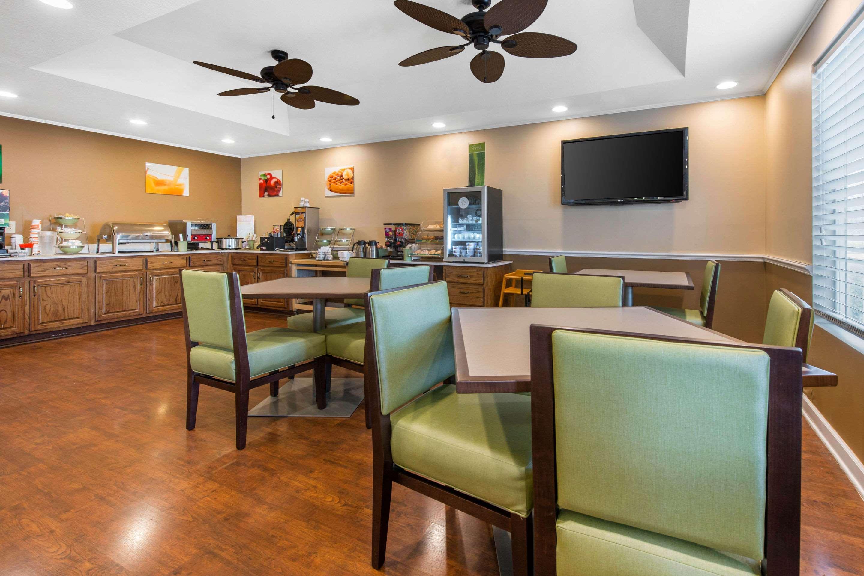 Quality Inn Palm Bay - Melbourne I-95 Bagian luar foto