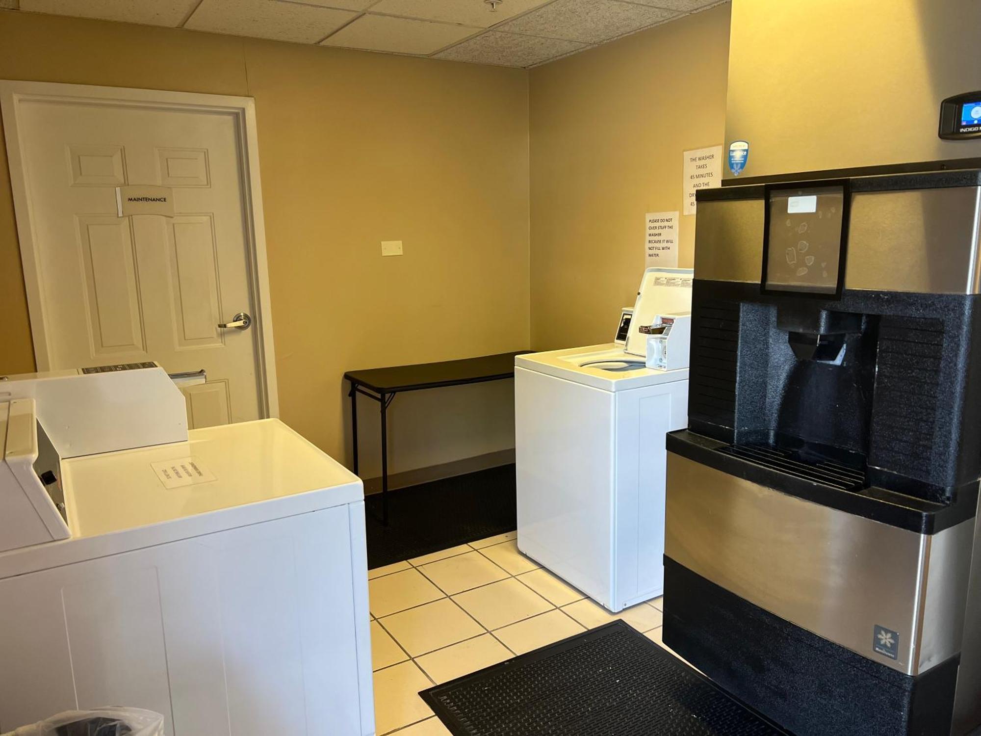 Quality Inn Palm Bay - Melbourne I-95 Bagian luar foto