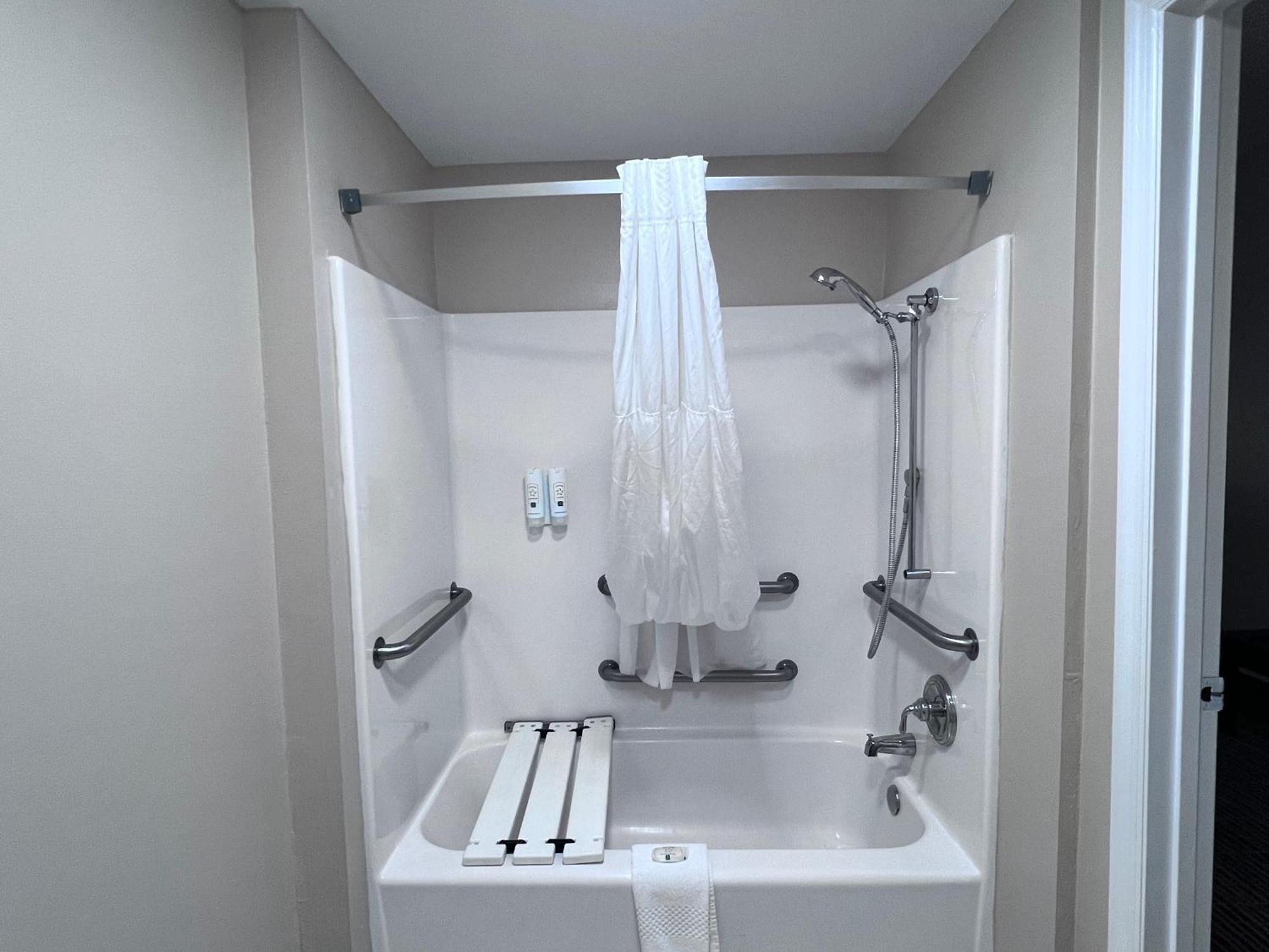 Quality Inn Palm Bay - Melbourne I-95 Bagian luar foto