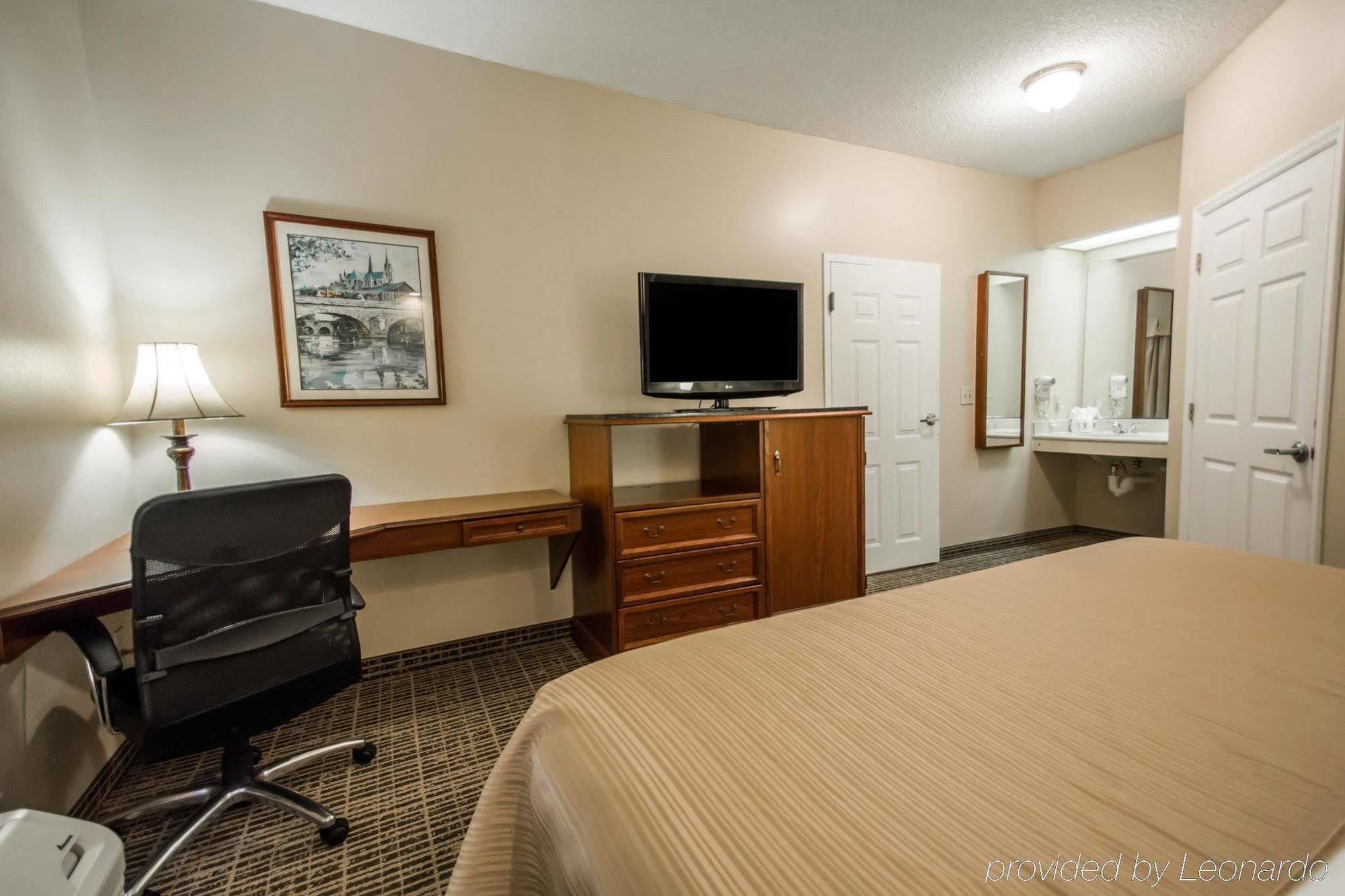 Quality Inn Palm Bay - Melbourne I-95 Bagian luar foto